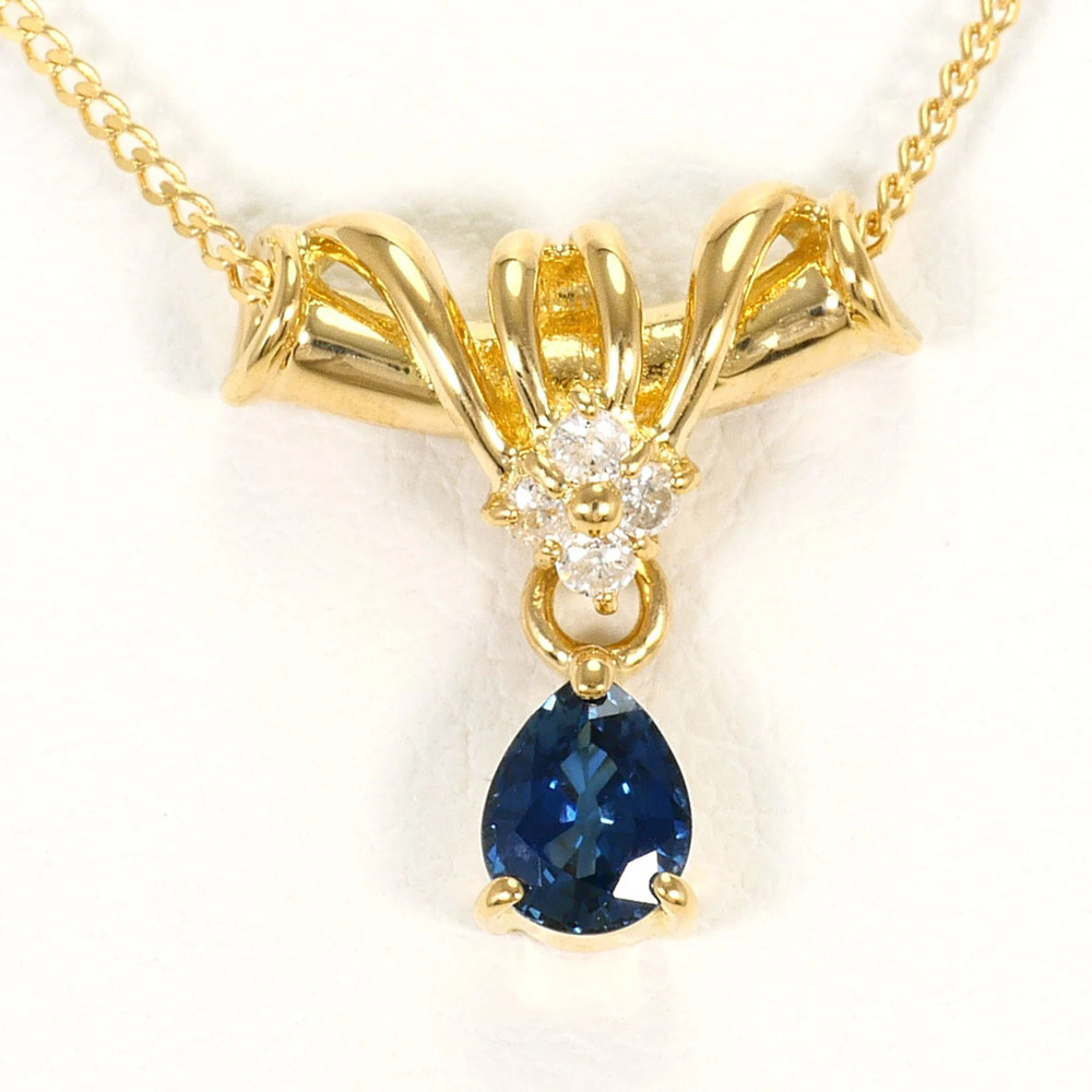 18K (18-karat) Yellow Gold Necklace with Sapphire and Diamond (0.04ct), Total...